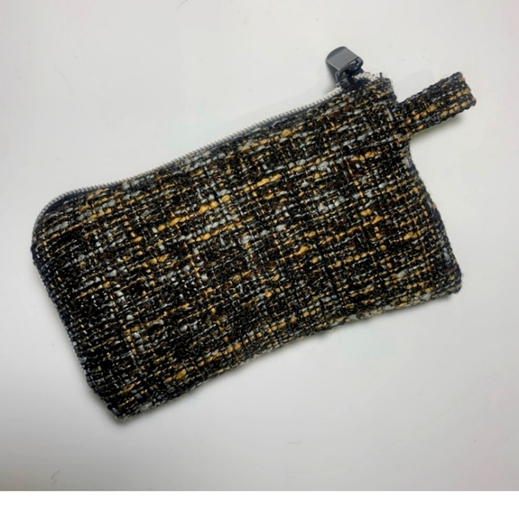 Dime Bag 5 inch long Padded Hemp Smell Proof Pouch in color name "CONCRETE". - Picture 3 of 5